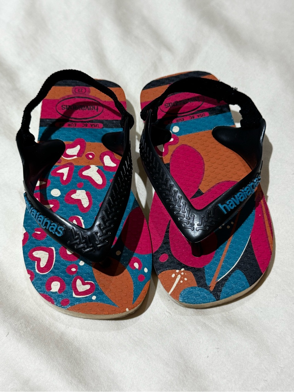 Havaianas Kids Multicolor Printed Flip Flops with Black Straps